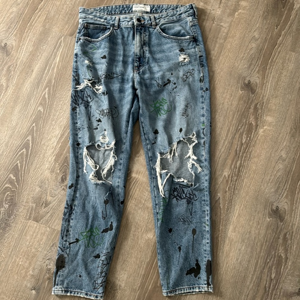 Bershka Blue Distressed Relaxed Men Jeans